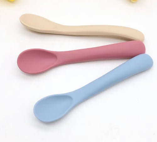 +4 Month Silicone Spoon