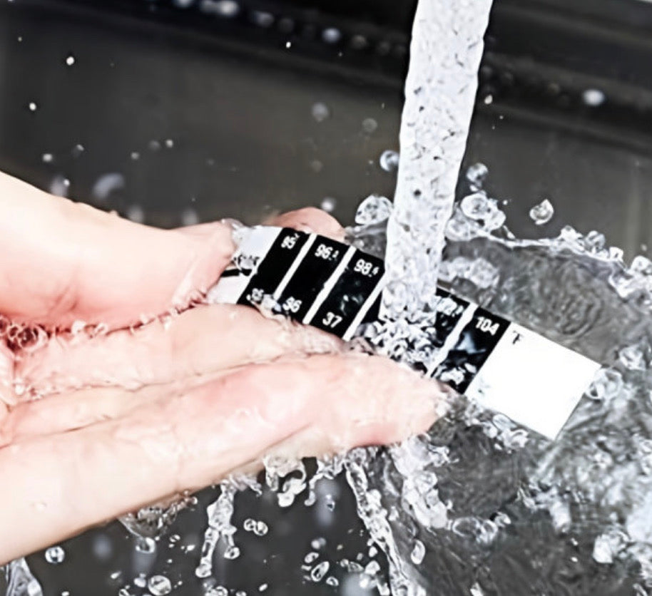 Reusable favor scan sticker