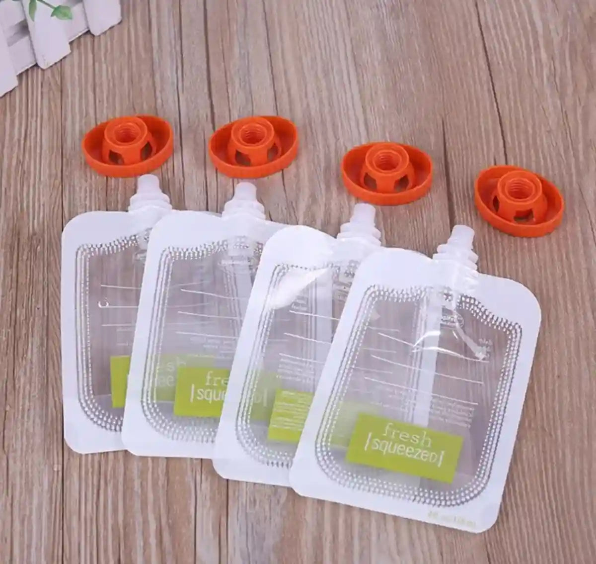 Reusable food squeeze bag